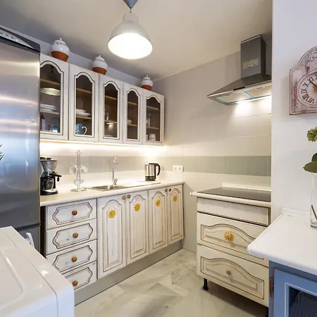 Apartment Cozy By Aora *